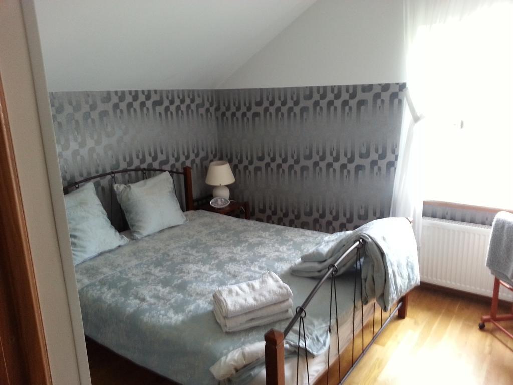 Ferienwohnung Dzintars Jūrkalne Zimmer foto